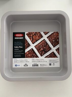 NEW OXO Non-Stick Pro Ceramic Coated Metal Cake Pan